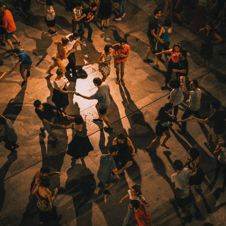 The Benefits of Using a Temporary Dance Floor for Any Event