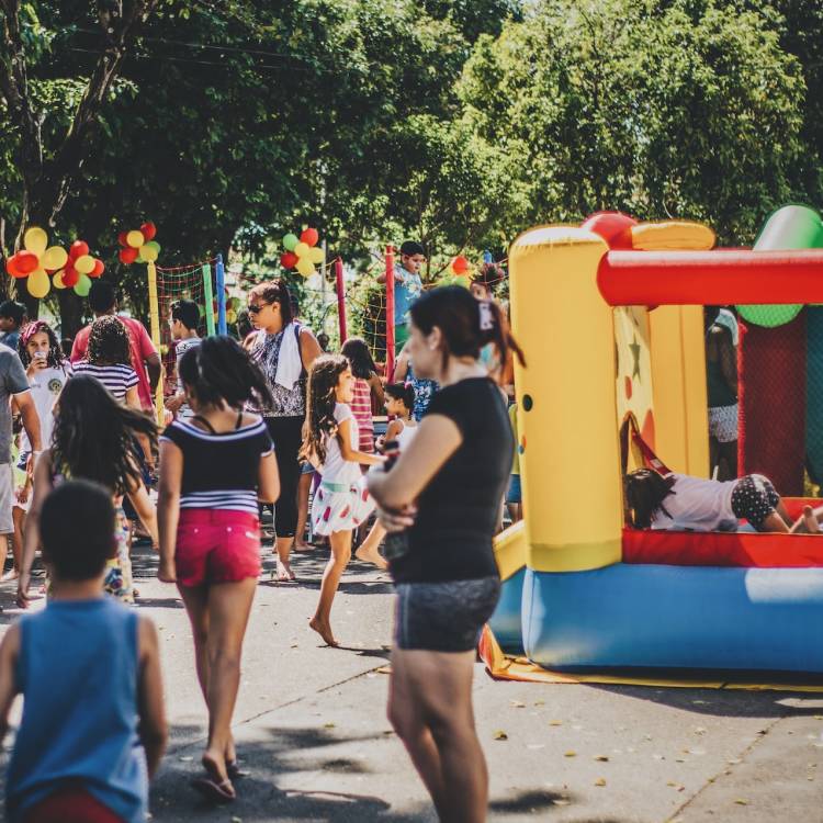 Why Bouncy Castles Help Make the Perfect Party for Kids
