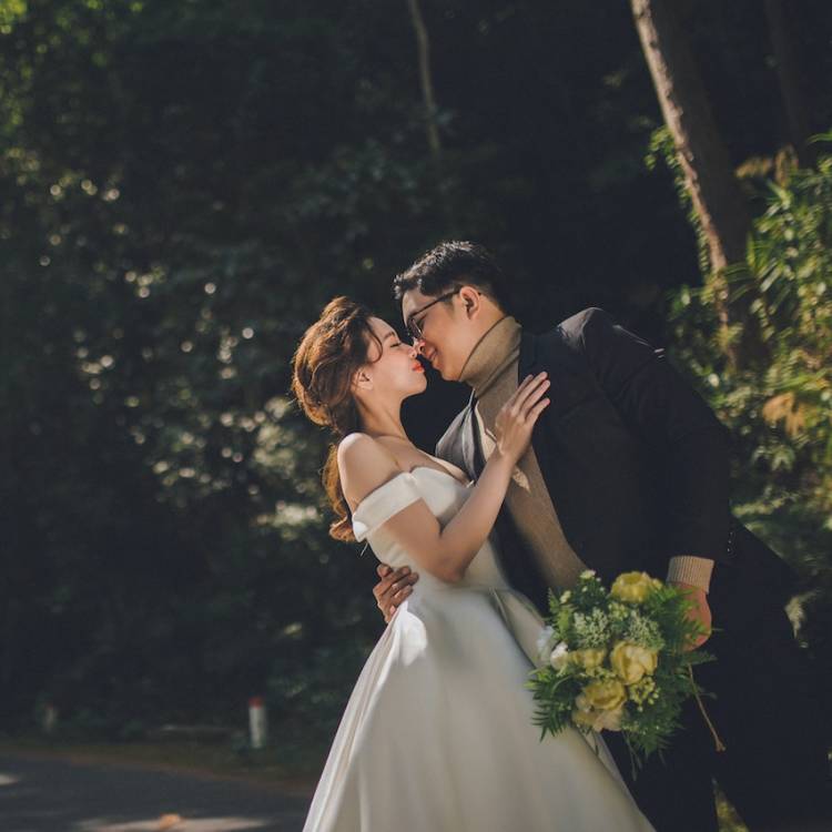 Best Wishes: 5 Ways to Keep Weddings Intimate and Personal