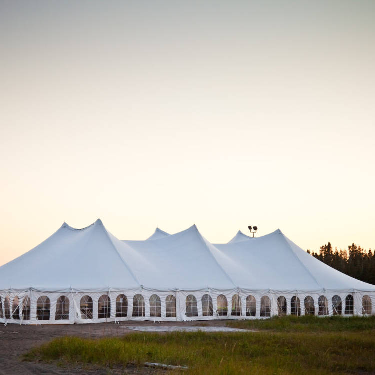 The Ultimate Guide on How to Hire a Marquee: What to Consider
