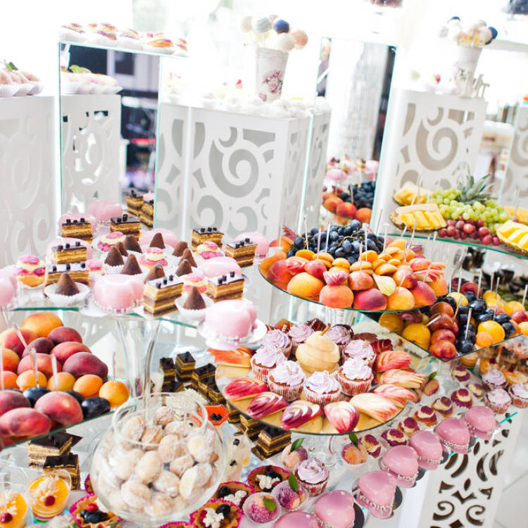 Enhance Your Event with Breathtaking Dessert Tables