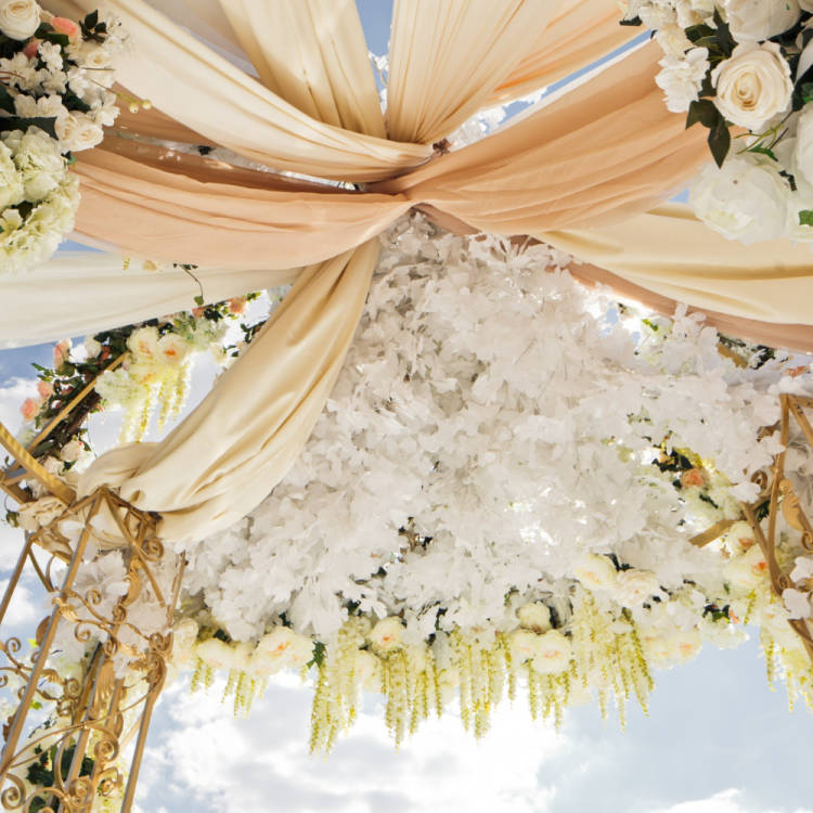 Transform Your Marquee: Tips for Decorating to Impress