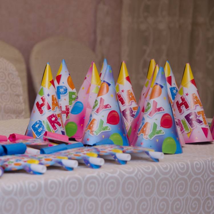 5 Reasons to Hire a Party Rental Company for Your Next Event
