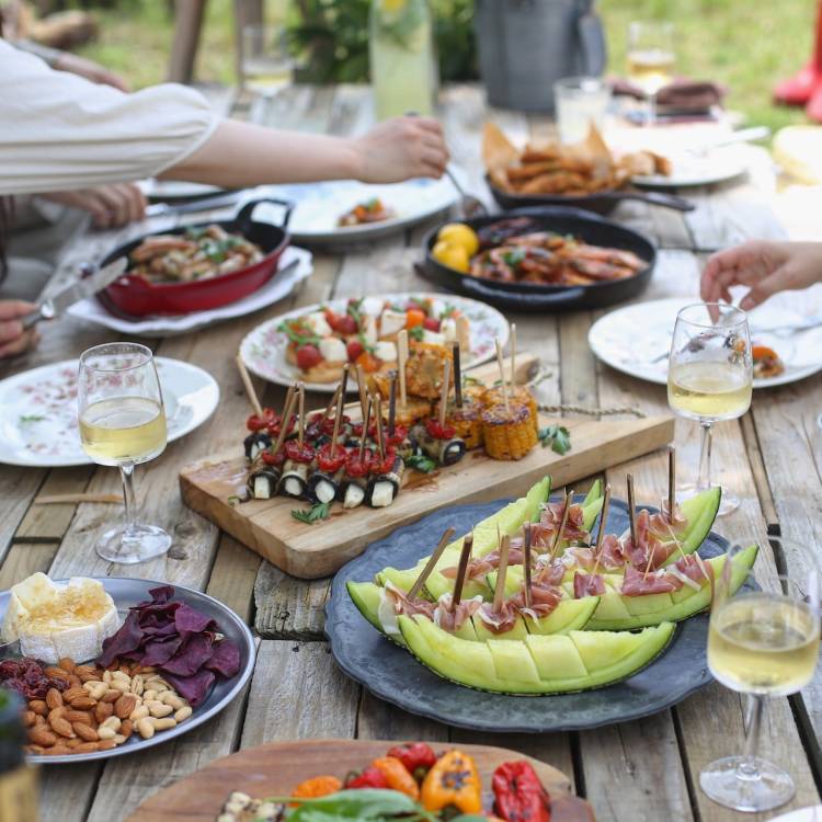 Helpful Tips on Hosting a Backyard Party - Part 2