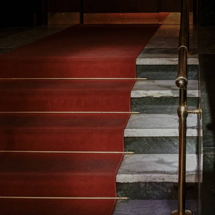 4 Reasons You Need a Red Carpet for Your Event