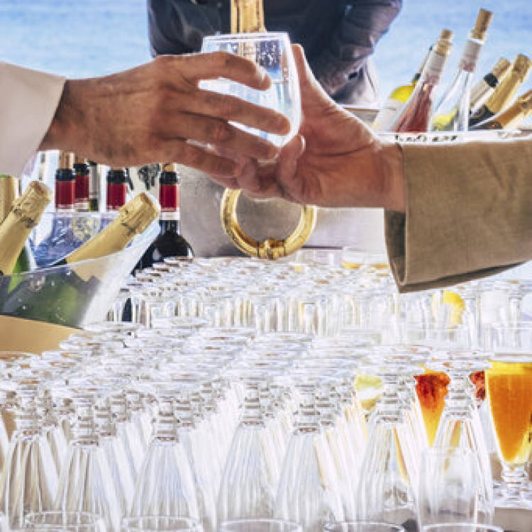 Energise Your Celebration with a Mobile Bar Hire Experience
