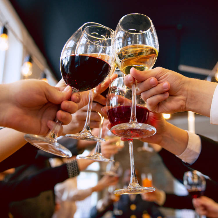 3 Tips for Planning a Successful Company Holiday Party